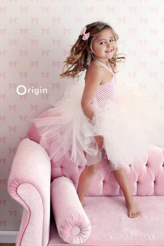 Metallic non-woven wallpaper for girls - bows 346846, Precious, Origin